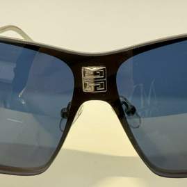 Picture of Givenchy Sunglasses _SKUfw72645334fw